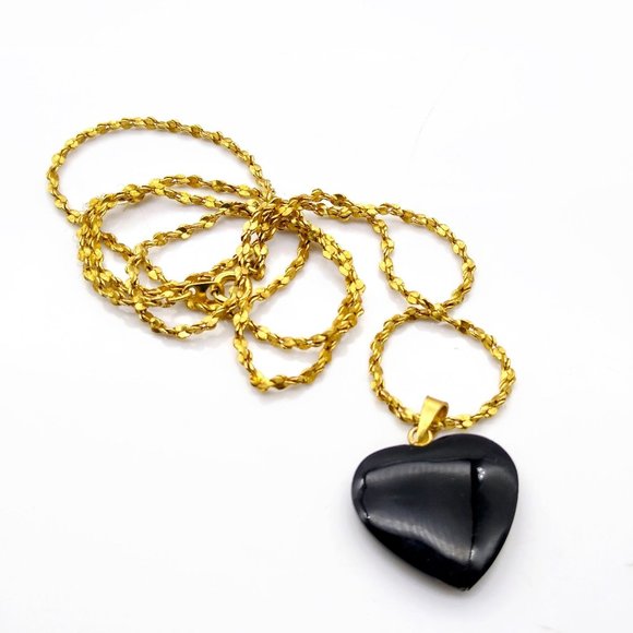 Onyx Heart Pendant Necklace, Black Natural Stone on Gold Tone Margarita Chain - Picture 3 of 4